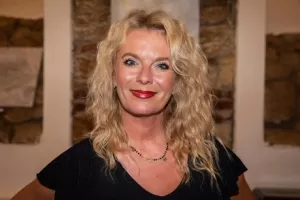 Herečka Lucie Benešová (48) v sauně: Nahá babička