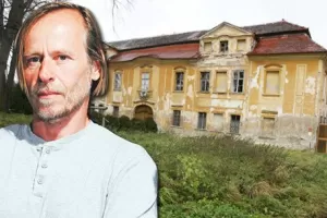Roden pokračuje v opravách zámku: Památkáři si ho chválí
