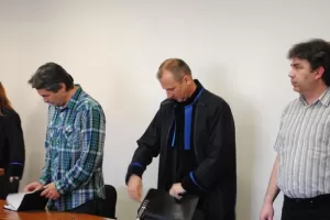 Vinni, rozhodl soud po 10 letech! Potrestáni ale bachaři nebudou