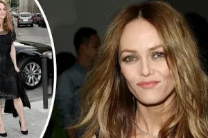Líbezná Vanessa Paradis je zpět: Francouzská herečka se oklepala z rozchodu a opět okouzluje svou krásou