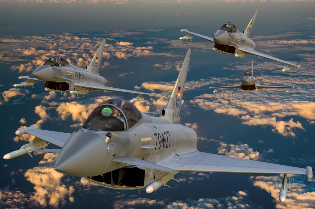 Eurofighter Typhoon v bojové formaci