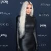 Kim Kardashian, 5. listopadu 2022 v Los Angeles, v outfitu Balenciaga
