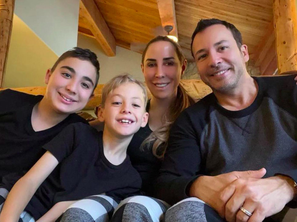 Howie Dorough se svojí rodinou - Foto: Instagram