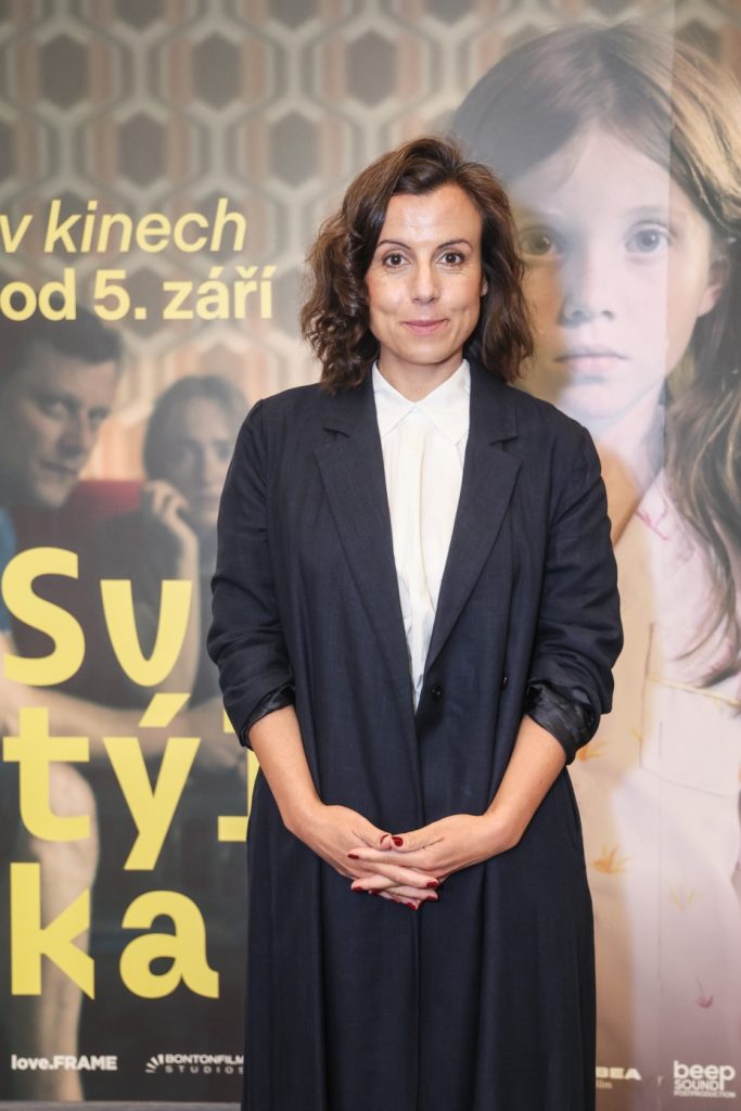 Světýlka / Bontonfilm