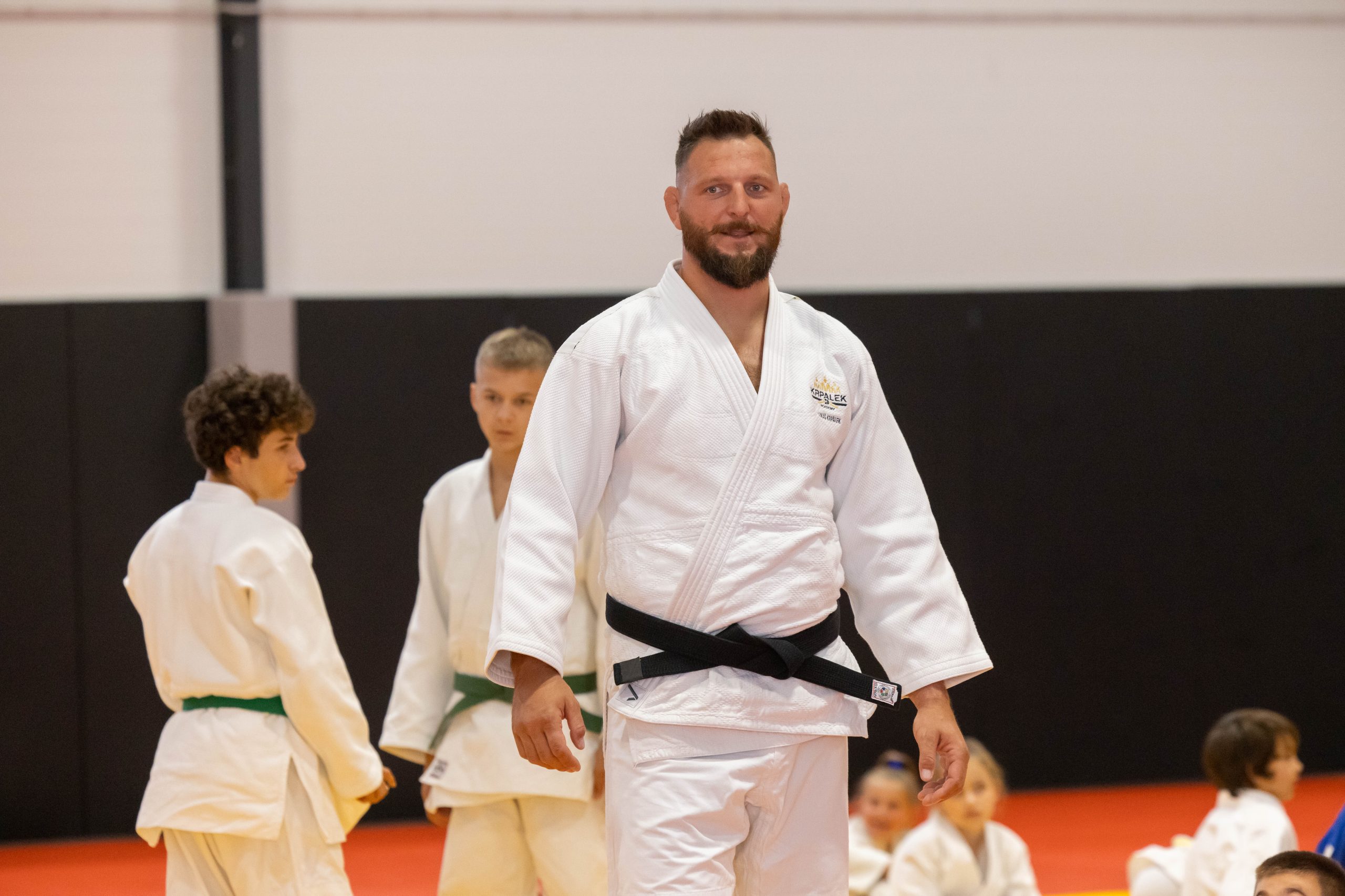 Lukáš Krpálek v seriálu Ulice / Foto: TV Nova