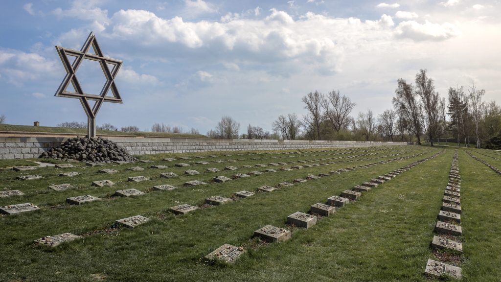 Hřbitov v Terezíně / Foto: Depositphotos